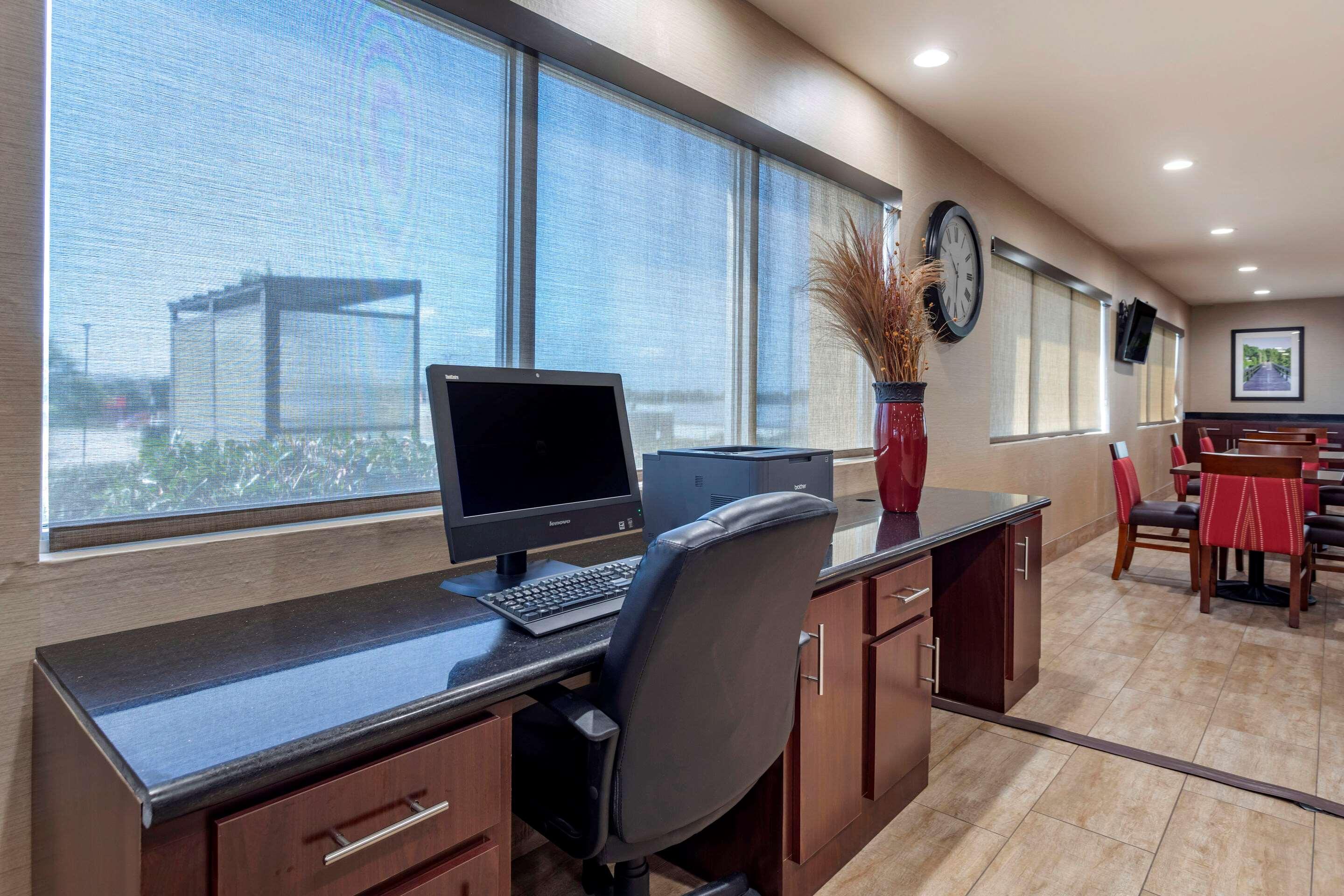Comfort Suites Florence Shoals Area מראה חיצוני תמונה