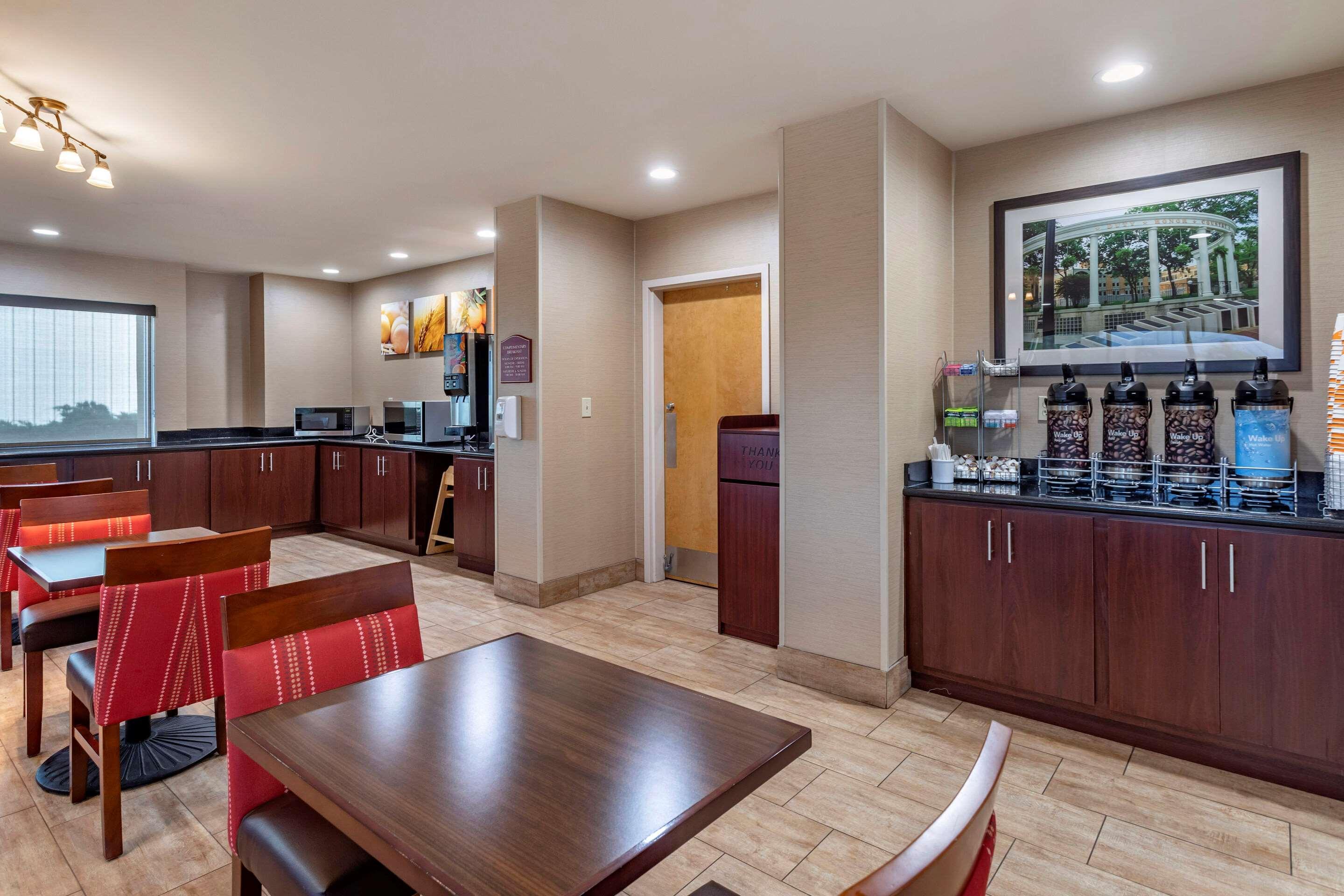 Comfort Suites Florence Shoals Area מראה חיצוני תמונה