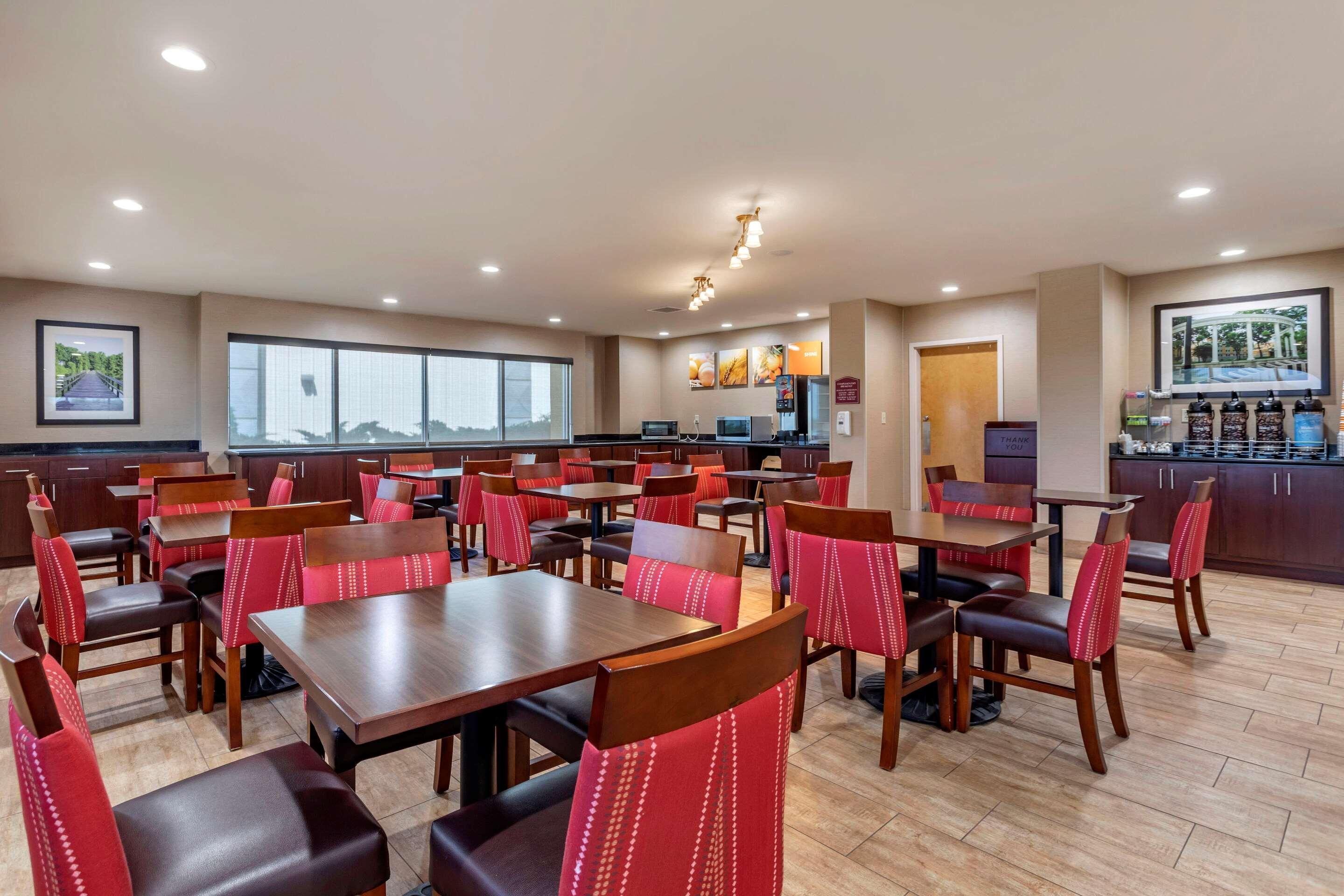 Comfort Suites Florence Shoals Area מראה חיצוני תמונה