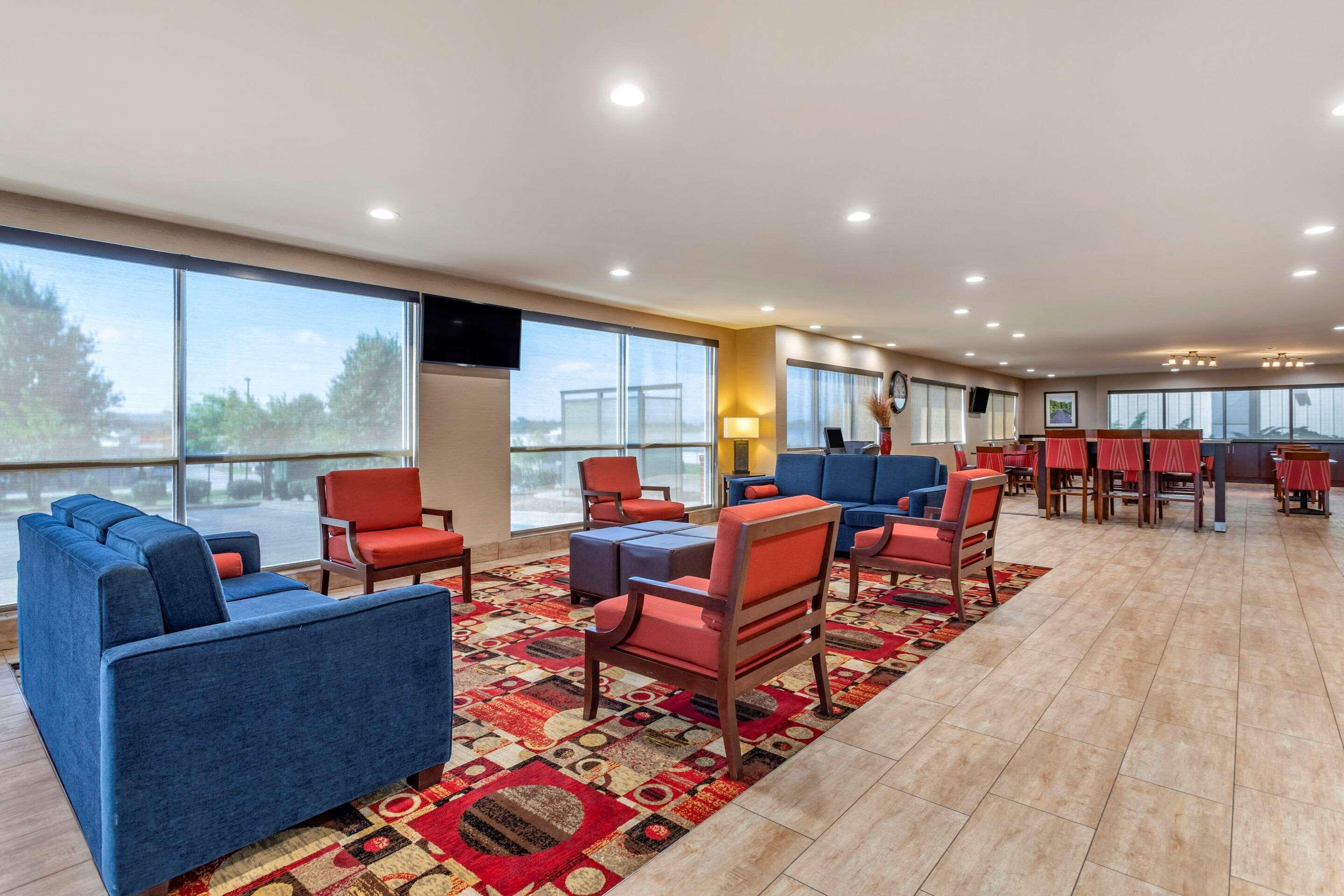 Comfort Suites Florence Shoals Area מראה חיצוני תמונה